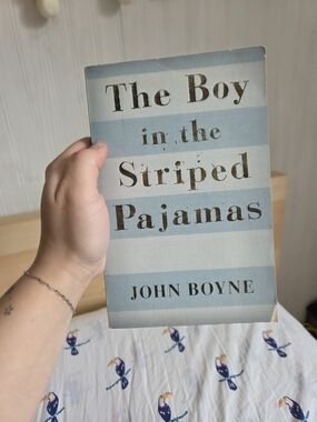📚3/$10 The Boy in the Striped Pajamas Paperback